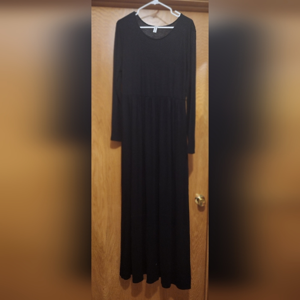 Black dress Size 1X by Zenana Outfitters